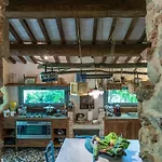 Campodalto 8, Emma Villa *