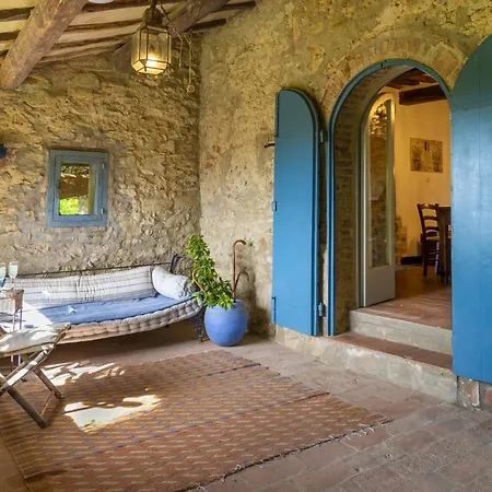 Campodalto 8, Emma *