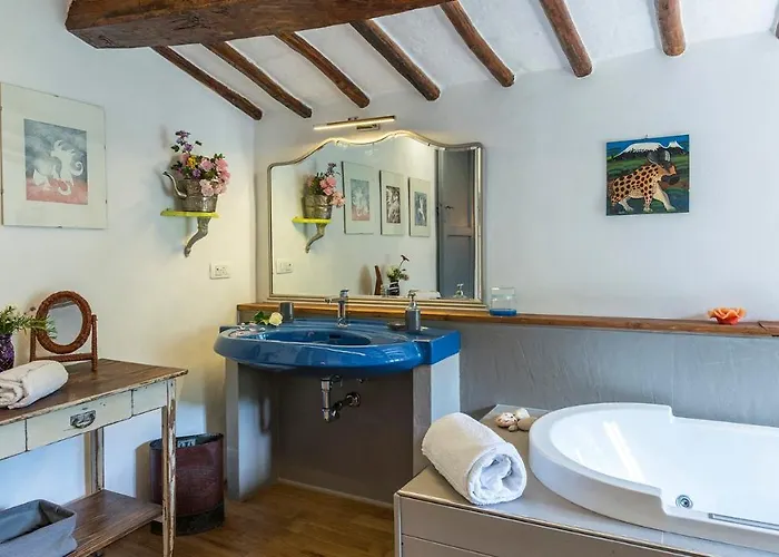 Campodalto 8, Emma *