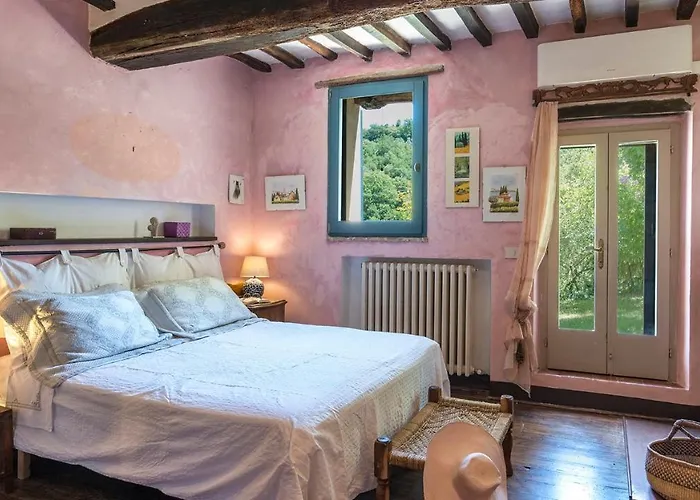 Campodalto 8, Emma Villa Paciano