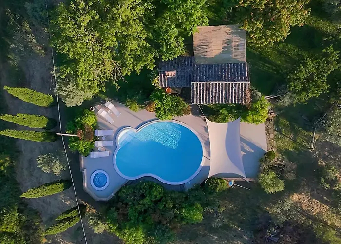 Campodalto 8, Emma Vila