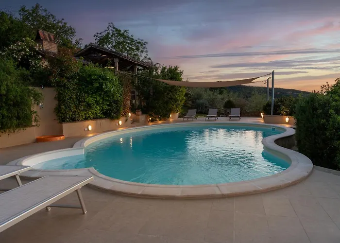 Campodalto 8, Emma *